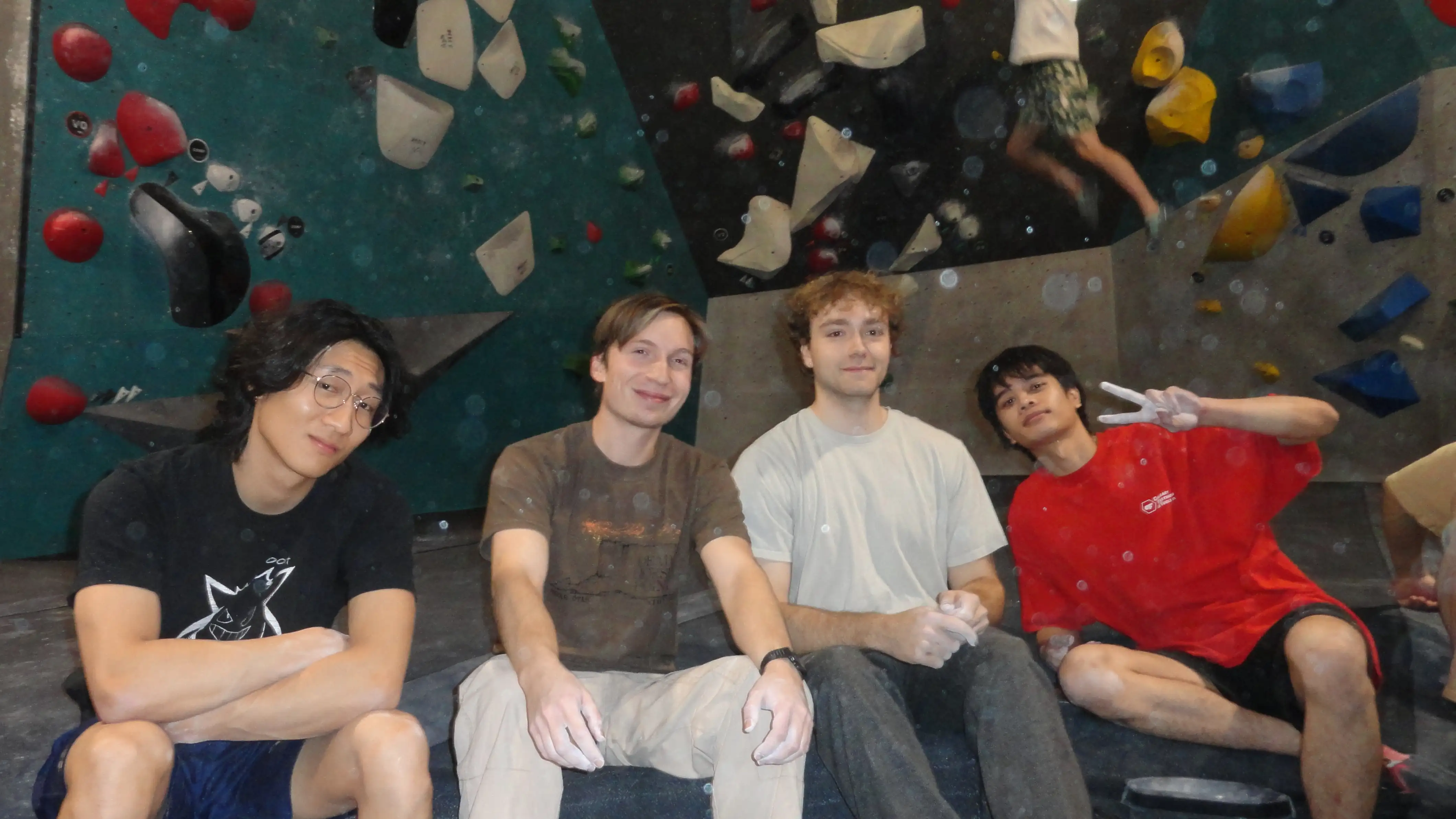 Bouldering at Bolder Community (Nov 22)